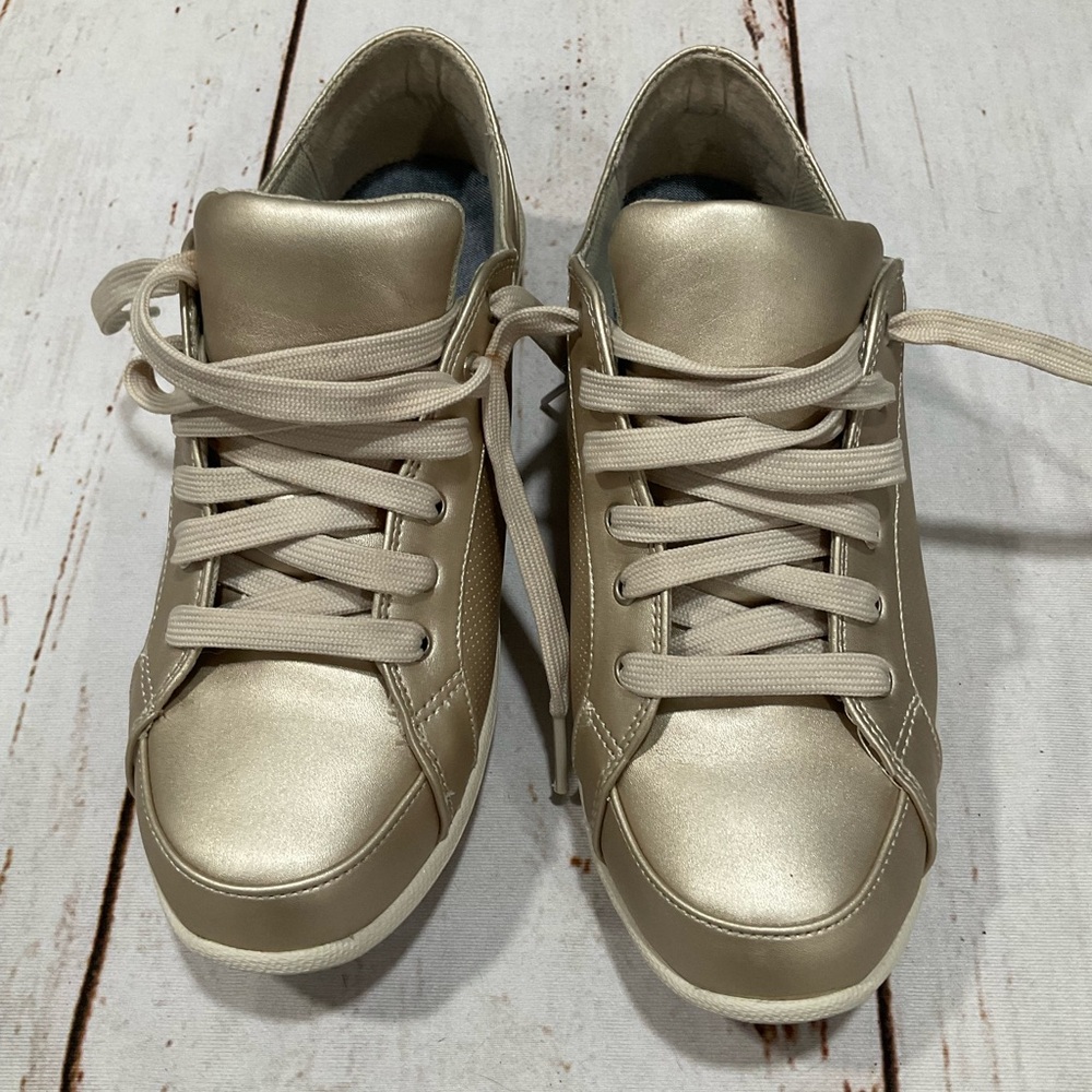 DR. SCHOLLS WOMENS GOLD LACE FASHION‎ SNEAKERS COMFORTABLE CASUAL SHOES